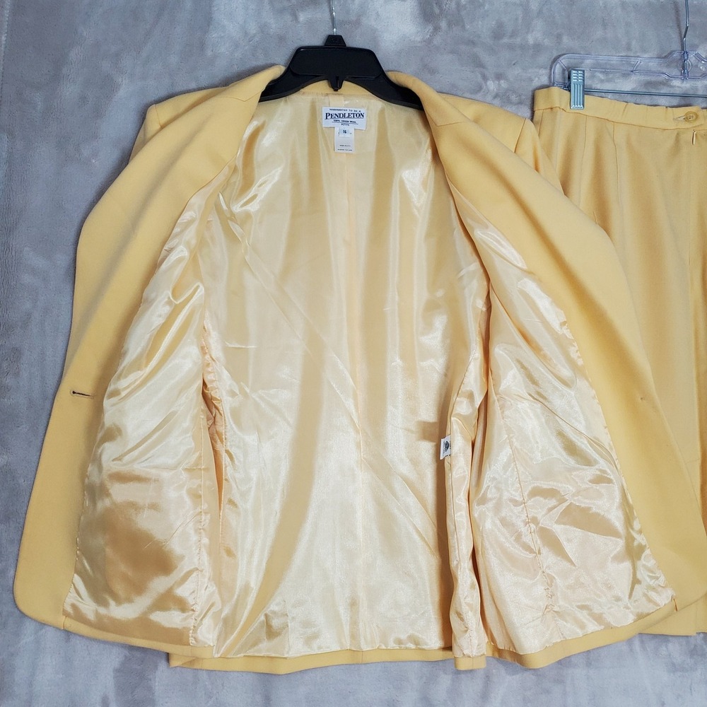 Pendleton Skirt & Blazer Set Women's Size 16 Petite 100% Virgin Wool Yellow EUC - Picture 5 of 15